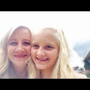 Meet your Posher, Bronwyn